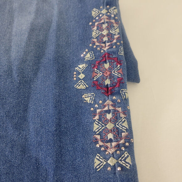 New Directions Jeans Womens 8 Blue Mid Rise Embroidered Girlfriend Pull On Denim - Picture 14 of 16